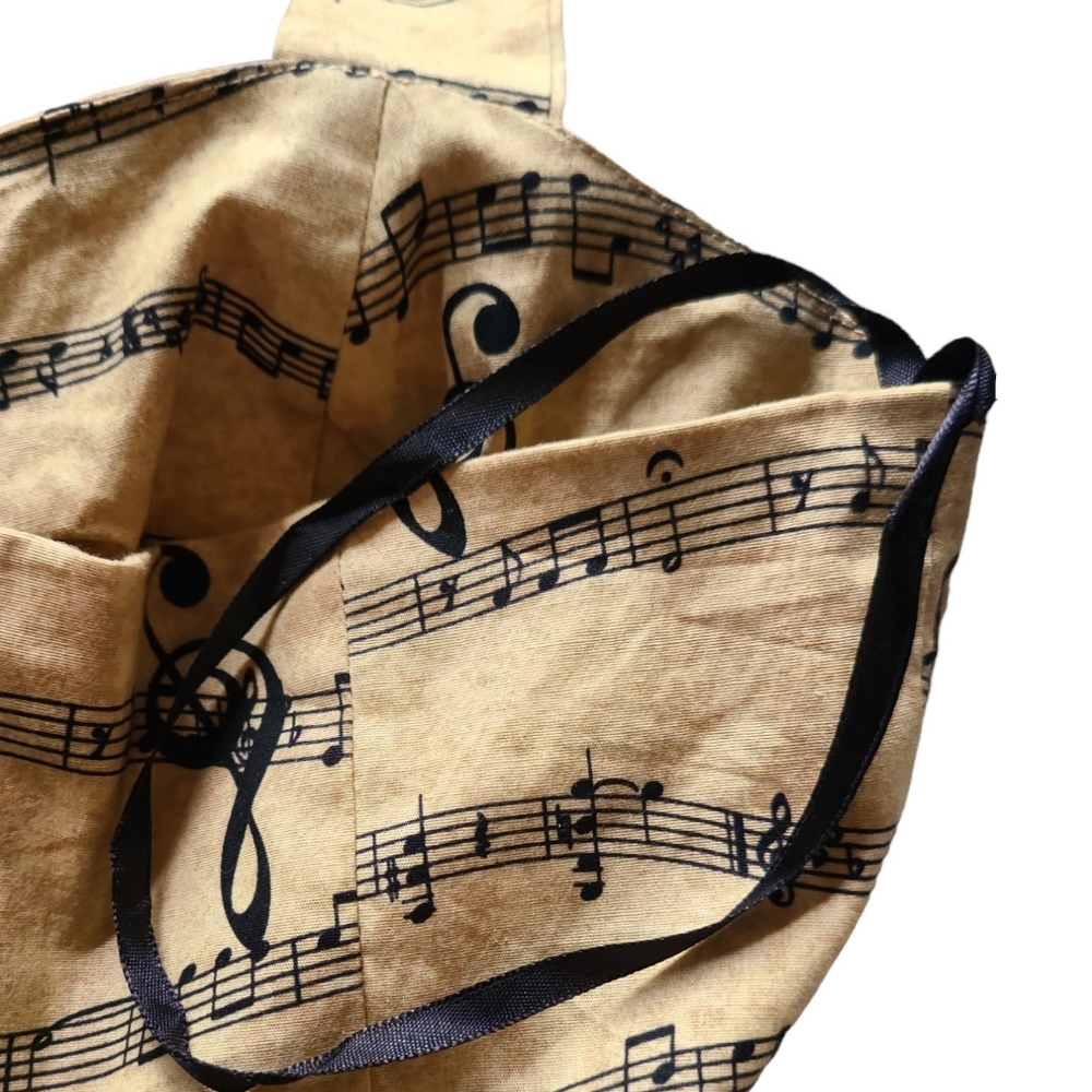 Musical Note Dress from Hot Topic - Picture 4 of 6